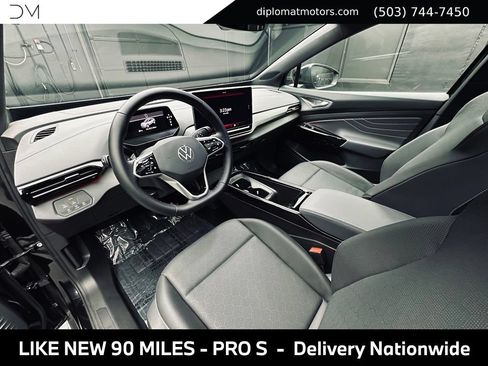 Used 2024 Volkswagen ID.4 Pro S AWD/4WD image 16