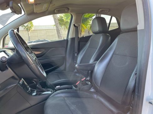 Used 2019 Buick Encore Preferred image 14