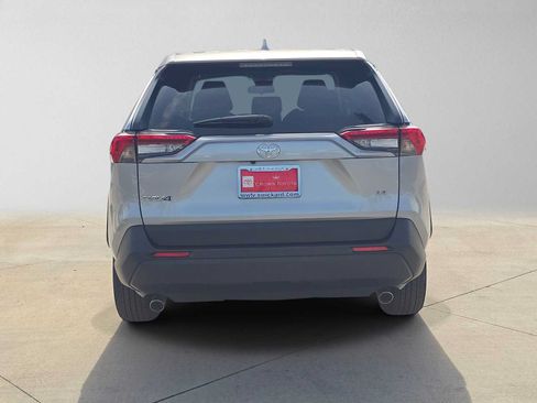 Certified 2025 Toyota RAV4 LE FWD image 4