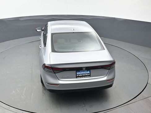 Used 2023 Honda Accord EX image 35