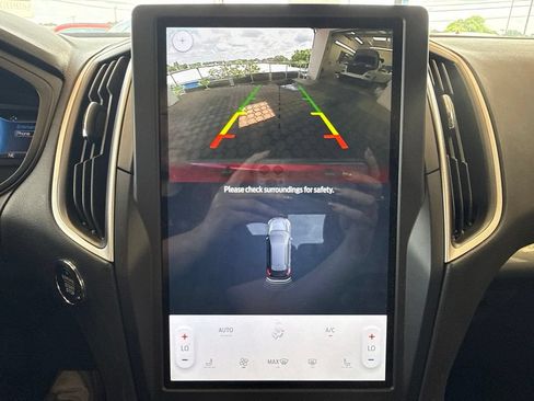 Used 2023 Ford Edge SEL AWD/4WD image 23
