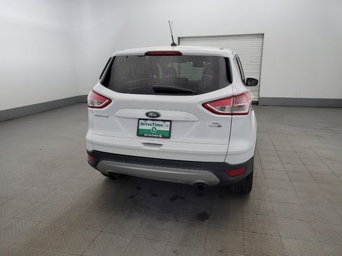 Used 2016 Ford Escape SE image 7