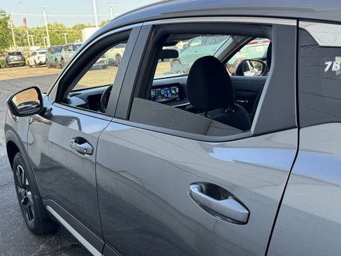 New 2026 Nissan Kicks SV AWD/4WD image 18