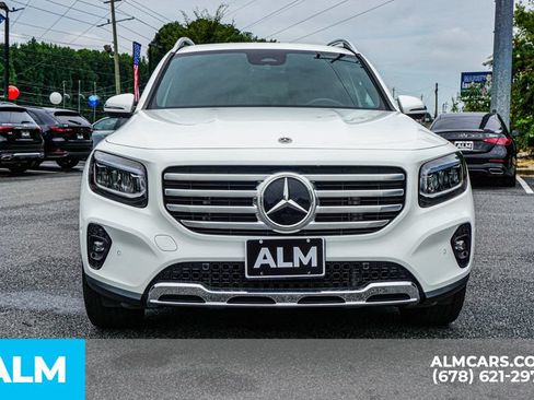 Used 2024 Mercedes-Benz GLB 250 image 9