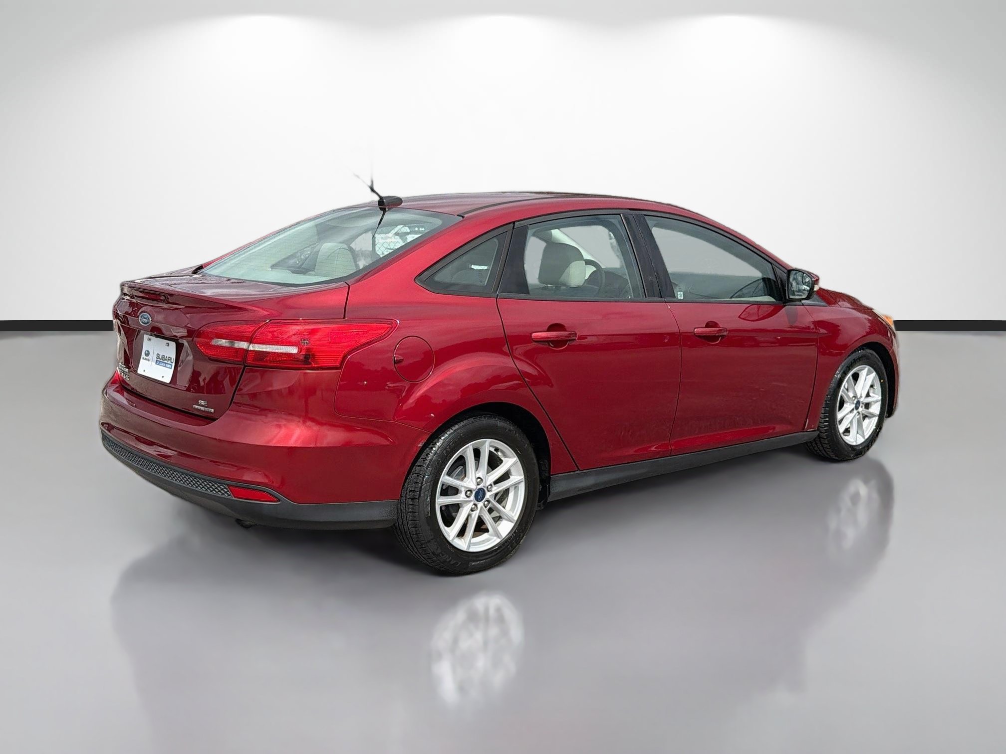 Used 2016 Ford Focus SE FWD image 3