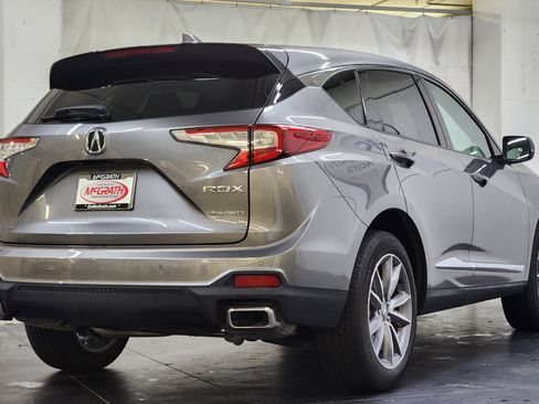 Used 2023 Acura RDX AWD w/ Technology Package image 5