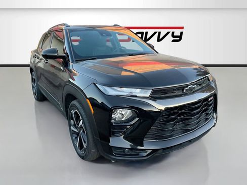 Used 2023 Chevrolet TrailBlazer RS w/ Sun and Liftgate Package FWD image 1