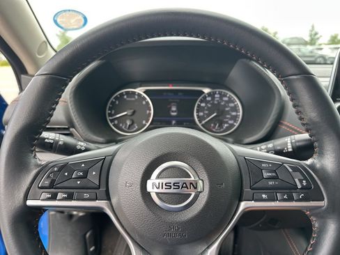 Used 2022 Nissan Sentra SR FWD image 19