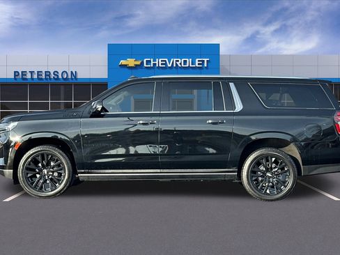 Certified 2022 Chevrolet Suburban High Country image 7