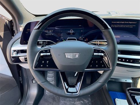 New 2026 Cadillac Lyriq Sport image 11