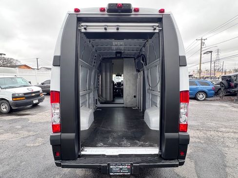 New 2024 RAM ProMaster 3500 image 7