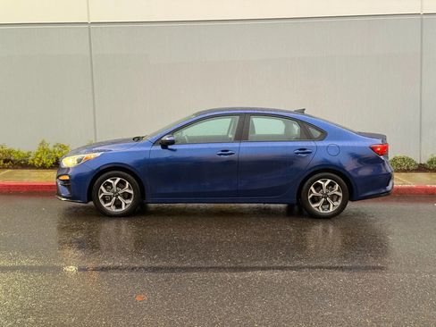 Used 2020 Kia Forte LXS image 4