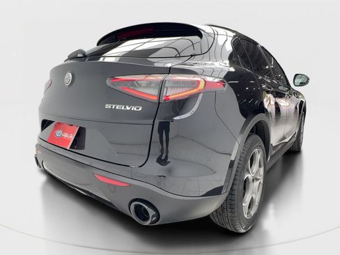 New 2025 Alfa Romeo Stelvio Sprint w/ Convenience Package AWD/4WD image 7