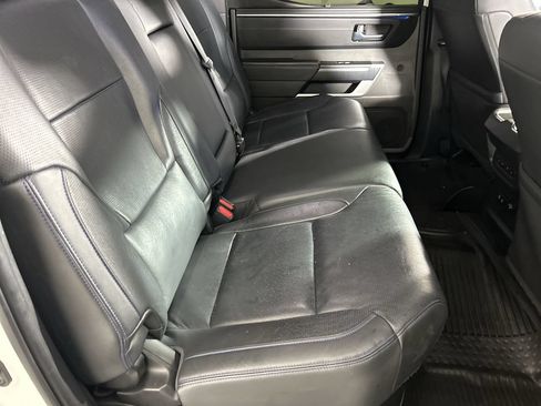Used 2024 Toyota Tundra Platinum AWD/4WD image 25