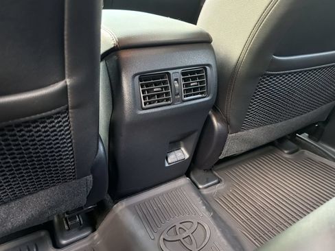 Used 2024 Toyota 4Runner TRD Off-Road Premium w/ Off Road Premium Plus Package AWD/4WD image 26