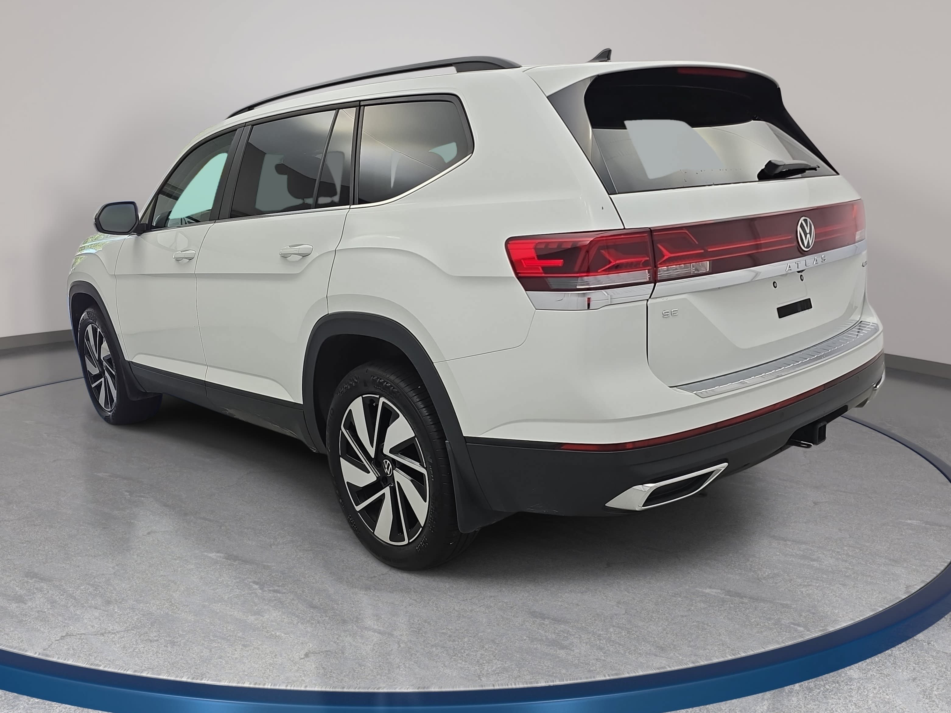 Certified 2024 Volkswagen Atlas SE AWD/4WD image 7