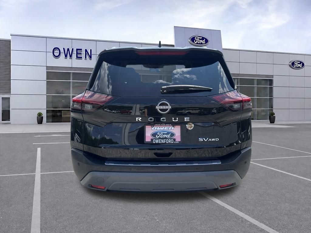 Used 2023 Nissan Rogue SV w/ SV Premium Package AWD/4WD image 5