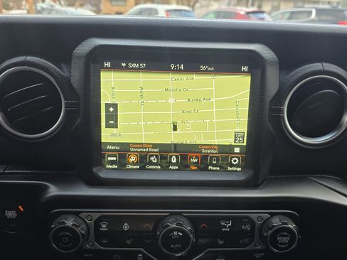 Used 2023 Jeep Wrangler Unlimited Sahara w/ Cold Weather Group image 9