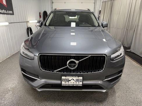 Used 2018 Volvo XC90 T6 Momentum w/ Convenience Package image 2