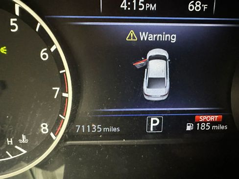 Used 2018 Nissan Maxima 3.5 SV image 19