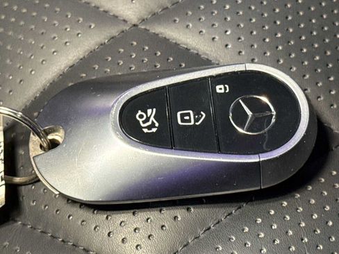 Used 2024 Mercedes-Benz S 580 4MATIC Sedan image 28