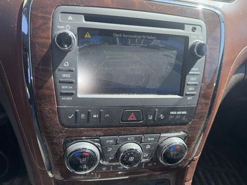Used 2014 Buick Enclave Leather w/ Trailering Provision Package image 13
