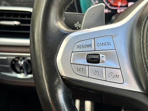 Used 2020 BMW 740i w/ M Sport Package RWD image 27