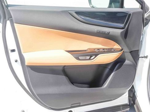 Used 2025 Lexus NX 250 FWD w/ Premium Package image 20
