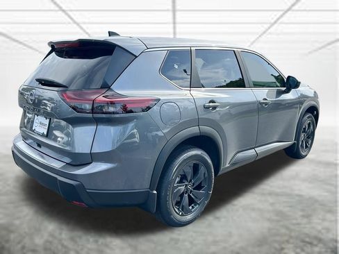 New 2026 Nissan Rogue SV FWD image 5