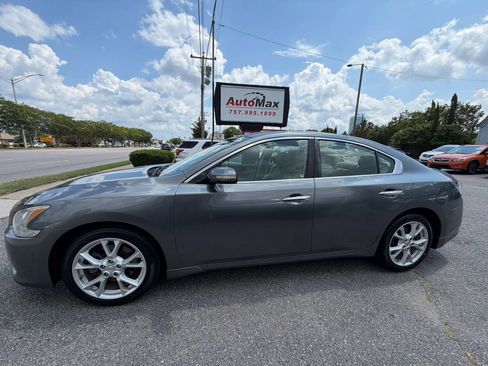 Used 2014 Nissan Maxima 3.5 SV w/ SV Value Package FWD image 2