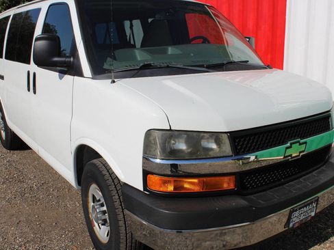 Used 2013 Chevrolet Express 3500 LT w/ LT Preferred Equipment Group image 3