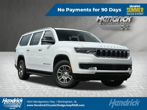 Used 2023 Jeep Wagoneer L 2WD w/ Convenience Group I image 1