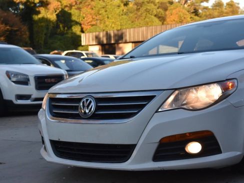 Used 2012 Volkswagen CC Lux Limited image 11