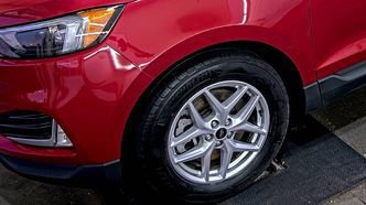 Used 2023 Ford Edge SEL w/ Convenience Package AWD/4WD image 7