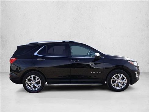 Used 2020 Chevrolet Equinox Premier AWD/4WD image 4