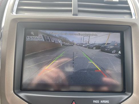 Used 2014 Lincoln MKX AWD w/ Equipment Group 102A image 30