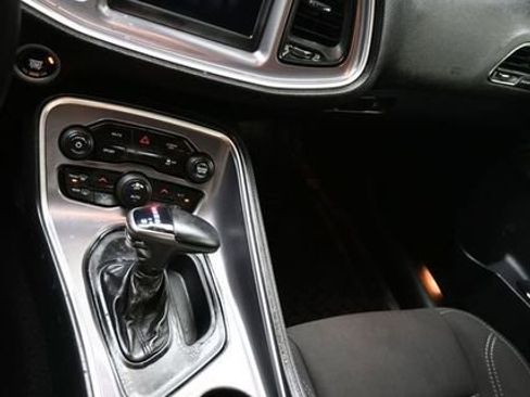 Used 2020 Dodge Challenger SXT RWD image 18