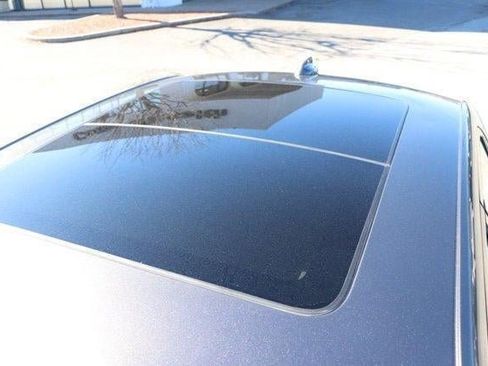 Used 2023 Chrysler 300 S image 11