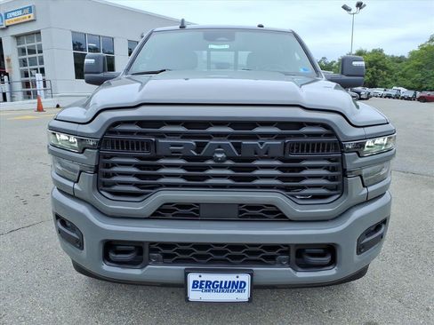 New 2026 RAM 2500 Big Horn AWD/4WD image 9
