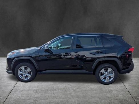 Used 2024 Toyota RAV4 XLE image 7