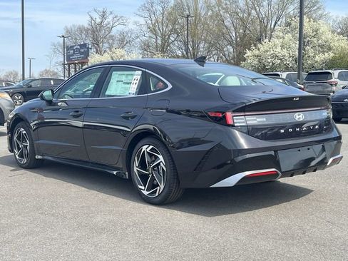 New 2026 Hyundai Sonata SEL FWD image 33
