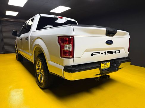 Used 2018 Ford F150 XLT image 4
