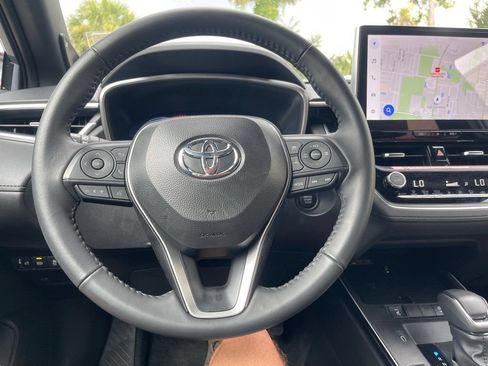 Used 2026 Toyota Corolla Cross XLE w/ Convenience Package FWD image 14