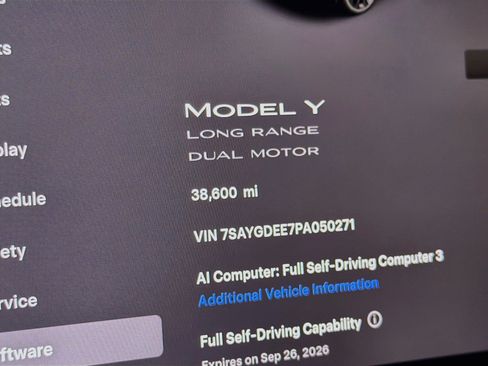 Used 2023 Tesla Model Y Long Range AWD/4WD image 8