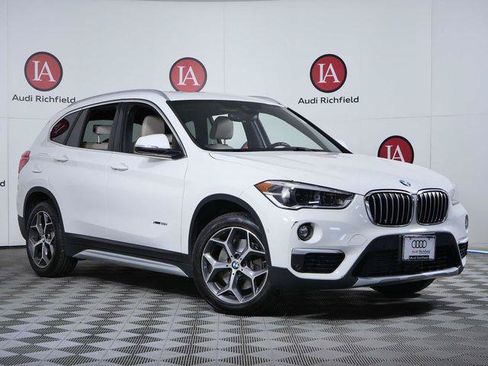 Used 2017 BMW X1 xDrive28i AWD/4WD image 1