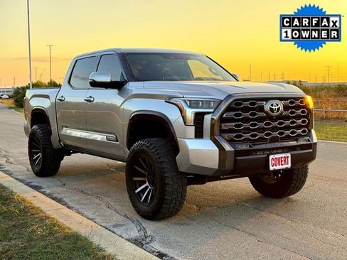 Used 2022 Toyota Tundra Platinum image 4