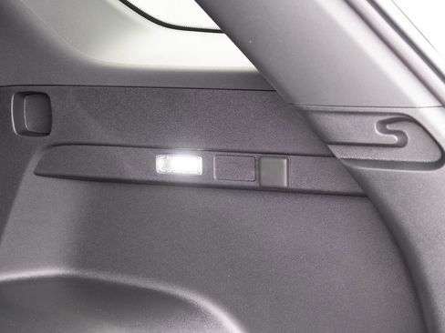 New 2026 Chevrolet Equinox LT w/ Safety and Technology Package AWD/4WD image 22