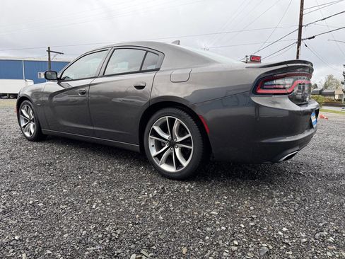 Used 2015 Dodge Charger R/T w/ Wheels & Tunes Group image 5