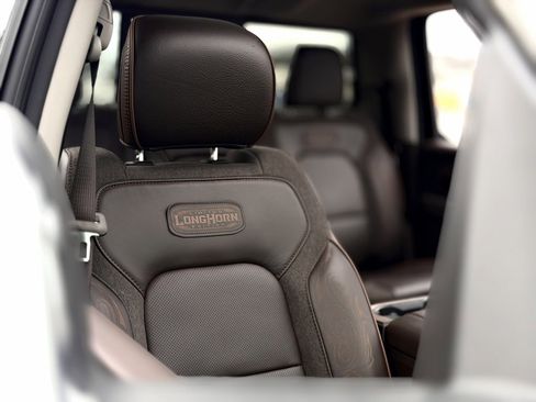 Used 2025 RAM 1500 Limited w/ Off Road Group image 11