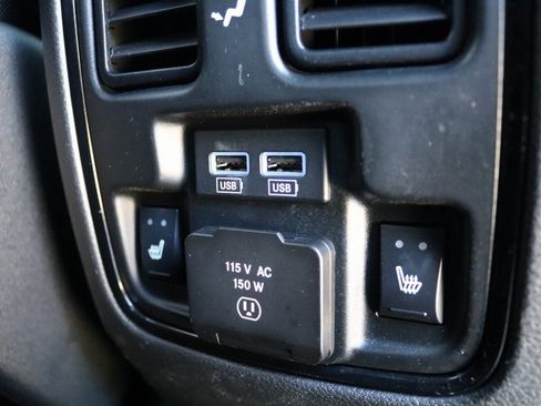 Used 2021 Dodge Durango GT image 15